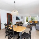 Villa Neus